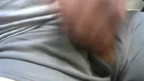 strokeone7 online show from April 9, 11:11 pm