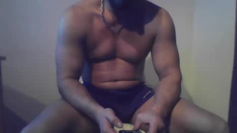 Ero online show from November 4, 7:59 pm