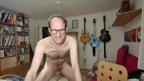 suahsetla online show from January 18, 8:11 pm