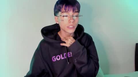 nico online show from February 19, 3:27 pm