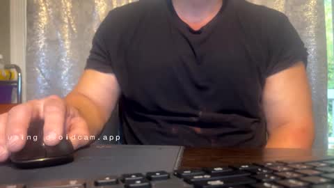 submusclecam2025 online show from October 27, 6:43 pm