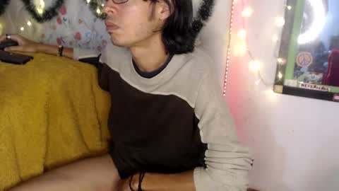 suggabrown_ online show from January 6, 5:52 am