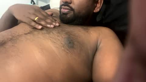 Let me be your knight that saves you online show from September 26, 3:32 pm