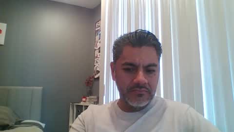 supernovarise online show from March 4, 5:45 pm