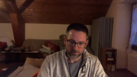 supersquirrel81 online show from November 29, 6:37 am