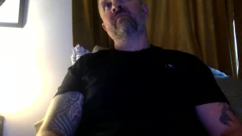 svnny222 online show from May 2, 11:29 pm