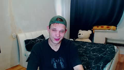 Grin online show from January 8, 7:45 am