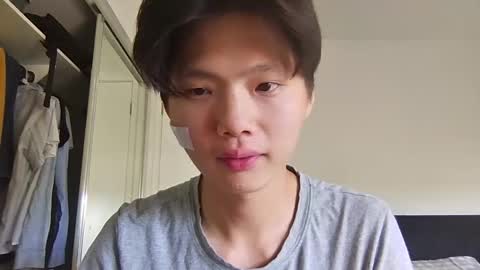 sweetiepuppy421 online show from April 9, 1:25 am