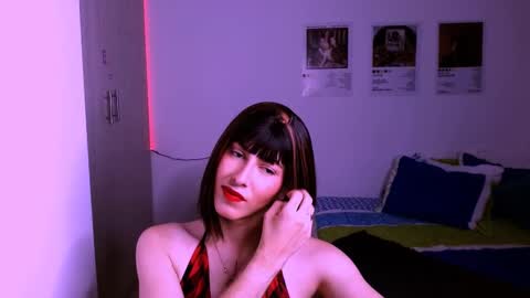 SWEETJAMES     help me 100 likes online show from March 10, 7:18 pm