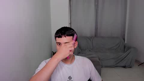 Lian online show from March 2, 3:13 am