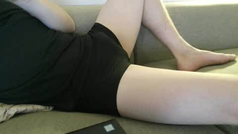 sweetsinner83 online show from April 14, 8:08 pm