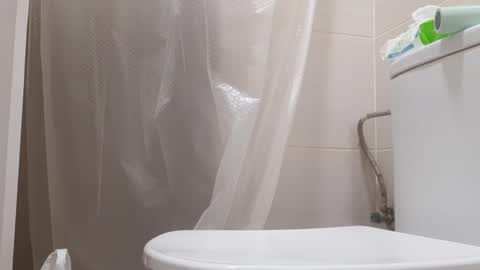 Snapshot of sweetywhity2 chatting on February 6, 10:21 pm Silvia online show from February 6, 10:21 pm