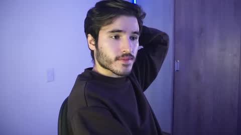 t0ny_wylie online show from December 16, 4:45 am