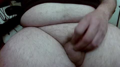 Snapshot of t_guy45 chatting on December 4, 5:44 pm T Guy45Chunkywise45 online show from December 4, 5:44 pm