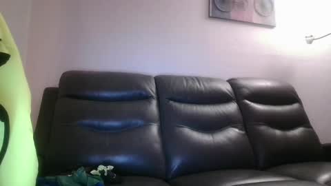 tacrunner66_ online show from February 2, 2:45 pm