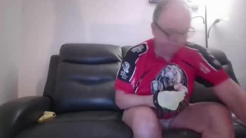 tacrunner66_ online show from February 24, 3:20 pm