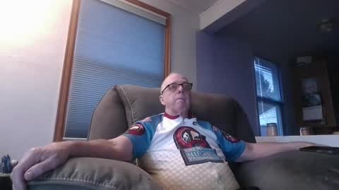 tacrunner66_ online show from February 11, 1:31 am