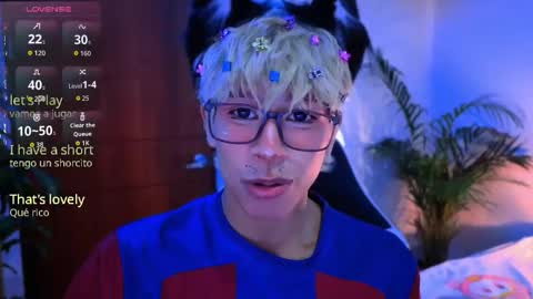Snapshot of taichi_bluy chatting on October 23, 8:07 am taichi online show from October 23, 8:07 am