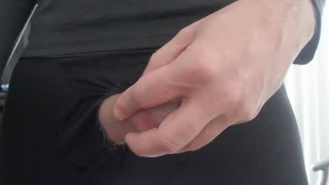 talldarkhandsome0321 online show from October 2, 3:16 pm