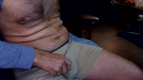 talltannhandsome online show from January 11, 3:27 pm