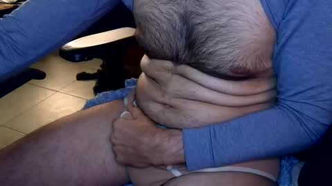 talltannhandsome online show from January 12, 5:17 pm