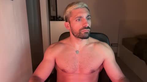 tarquit8 online show from October 1, 9:30 pm