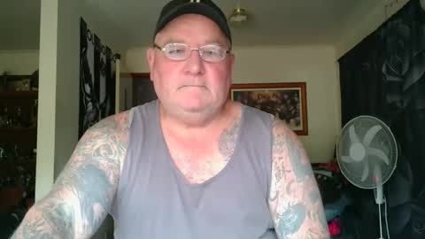 tattzsexy online show from February 12, 10:49 pm