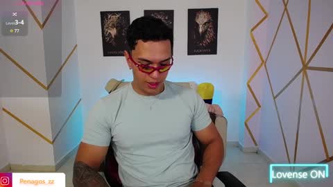 Snapshot of taylor_johnn chatting on January 29, 3:37 pm Penagos zz    online show from January 29, 3:37 pm