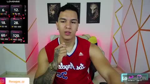 Snapshot of taylor_johnn chatting on February 14, 7:12 pm Penagos zz    online show from February 14, 7:12 pm