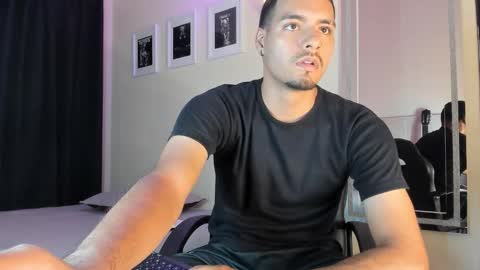 steven online show from January 5, 8:23 pm