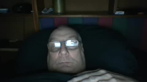 Mark online show from March 10, 9:04 am