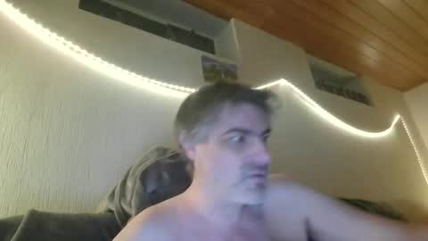 Peter online show from November 17, 5:49 pm