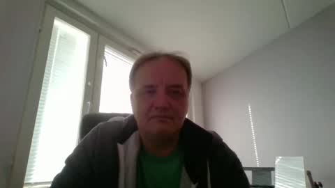 Snapshot of tero007 chatting on February 20, 8:28 am tero007 online show from February 20, 8:28 am