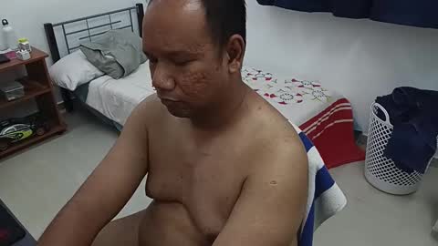 yours online show from September 19, 3:23 pm