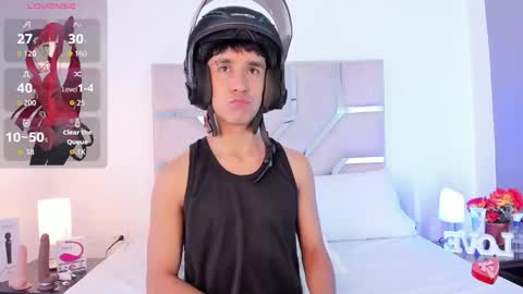 Thayler  online show from November 14, 11:22 am