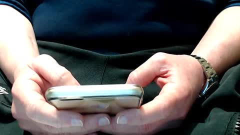 Snapshot of the1pocketrocket chatting on February 2, 5:15 pm the1pocketrocket online show from February 2, 5:15 pm