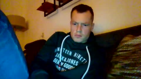 Dennis online show from February 1, 9:24 pm