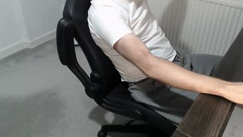 the_sensual_masturwait online show from December 16, 8:32 am