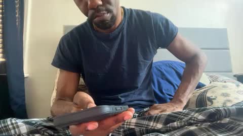 Snapshot of theeshooterr chatting on September 19, 5:46 pm theeshooterr online show from September 19, 5:46 pm