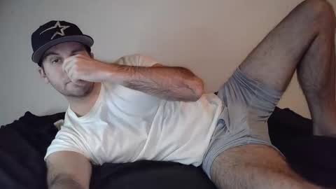 Theetwohander online show from October 30, 3:52 am