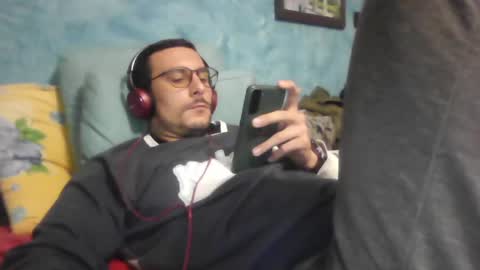 theitalianx95x online show from December 5, 9:28 pm