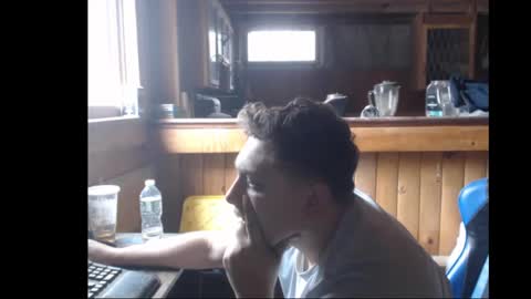 Snapshot of therealbigcheese0695 chatting on February 15, 3:50 pm therealbigcheese0695 online show from February 15, 3:50 pm