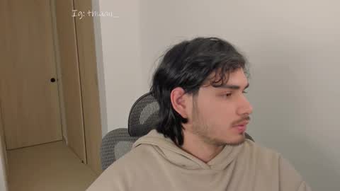 thiaan__ online show from January 8, 12:05 am