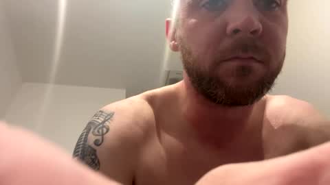 thickandmeaty9incher online show from January 24, 6:35 pm