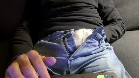 Snapshot of thickrum chatting on January 7, 6:03 pm Thickru online show from January 7, 6:03 pm