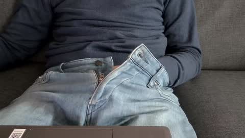 Snapshot of thickrum chatting on January 29, 10:58 am Thickru online show from January 29, 10:58 am