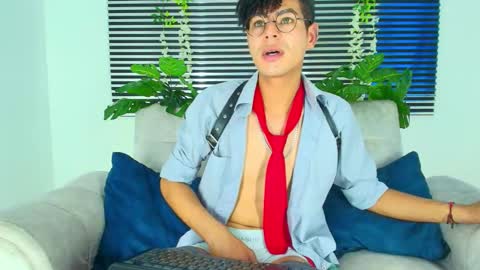 Thiago Saenzz online show from February 11, 4:56 pm