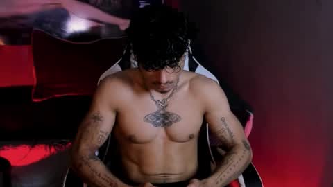 Thomas 3  JUST STAY AND BE MY LAST LOVE online show from March 25, 2:04 am