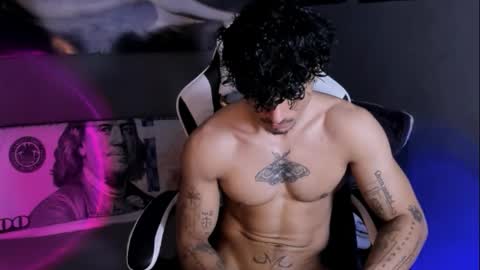 Thomas 3  JUST STAY AND BE MY LAST LOVE online show from March 27, 7:04 pm