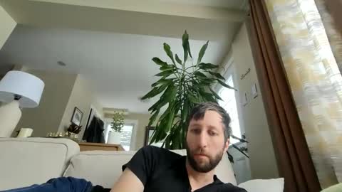 throwawayafteruse20202 online show from January 12, 6:23 pm